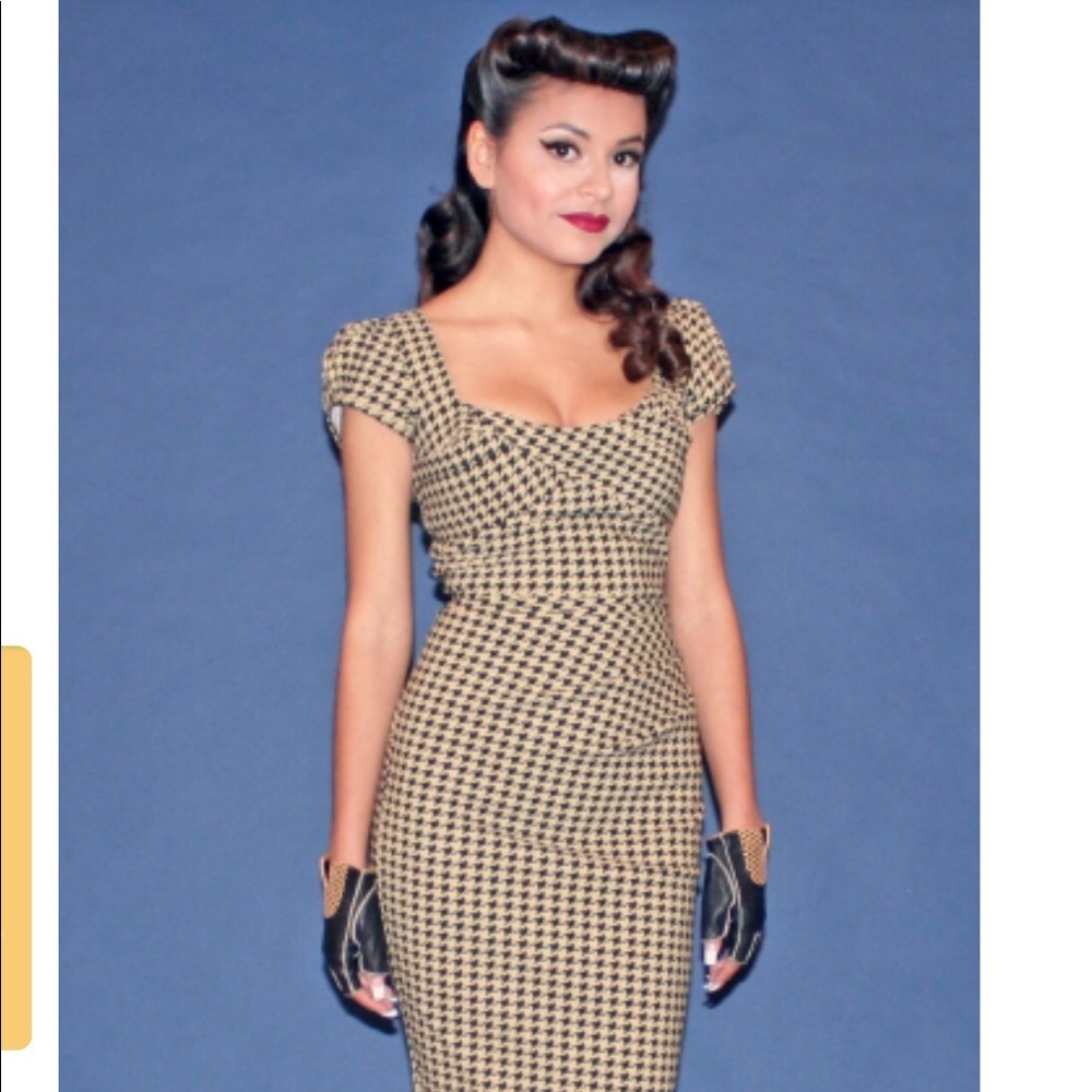Stop Staring Rust Houndstooth Fitted Sheath, NWT
